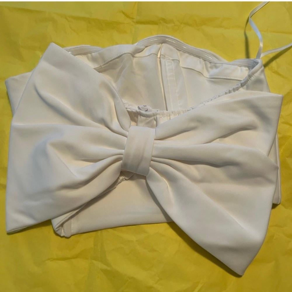 Bow Crop top